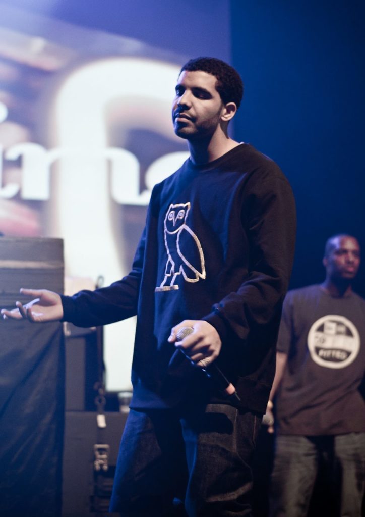 Drake_at_Bun-B_Concert_2011_(1)