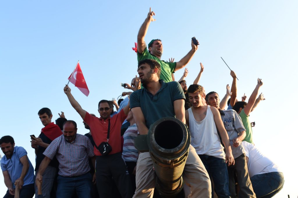 AFP PHOTO / Bulent KILIC