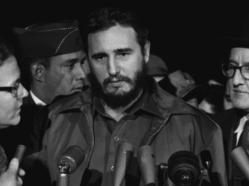 Fidel_Castro_-_MATS_Terminal_Washington_1959